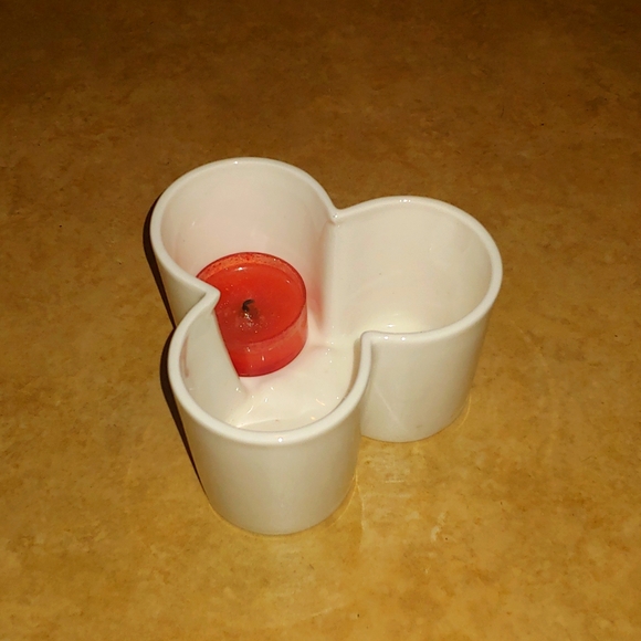 YANKEE CANDLE * TEALIGHT / VOTIVE TRIO CANDLE HOLDER 🕯 - Picture 2 of 3